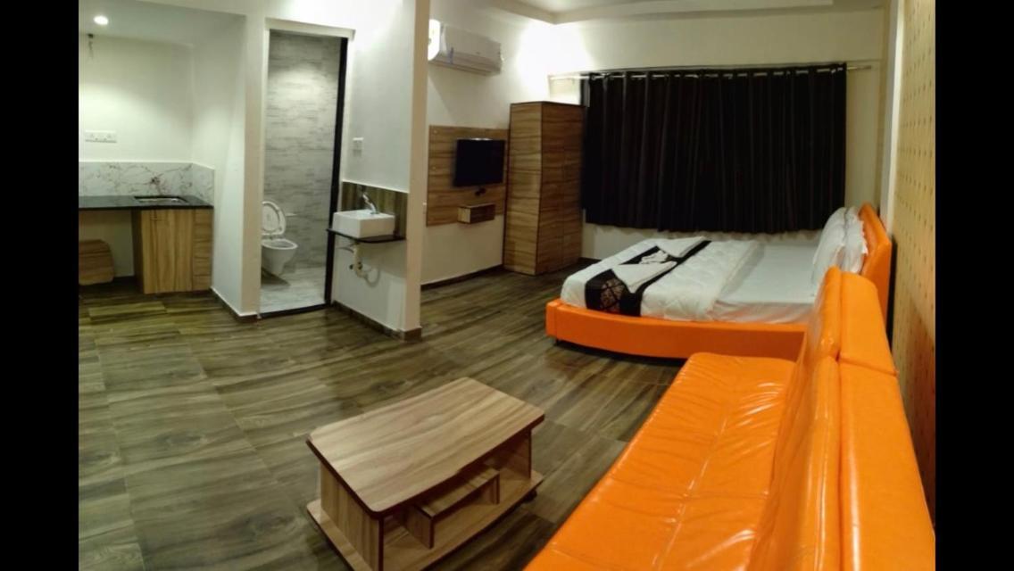 Hotel Strawberry Hills Saputara Esterno foto